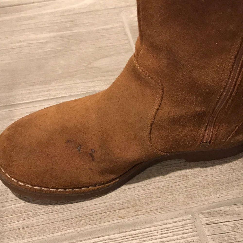 Ugg boots - Picture 2 of 6